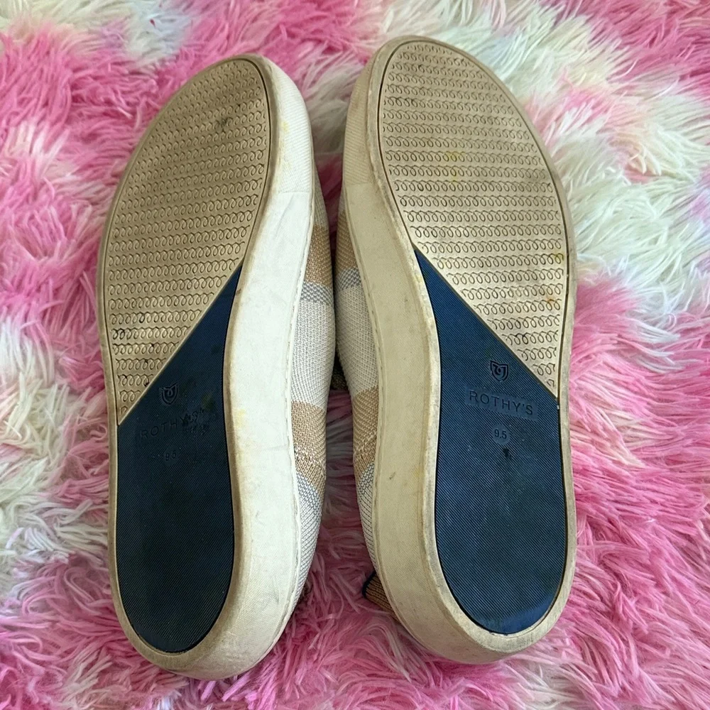 Rothy's Beige and Light Gray Slip-On Loafers